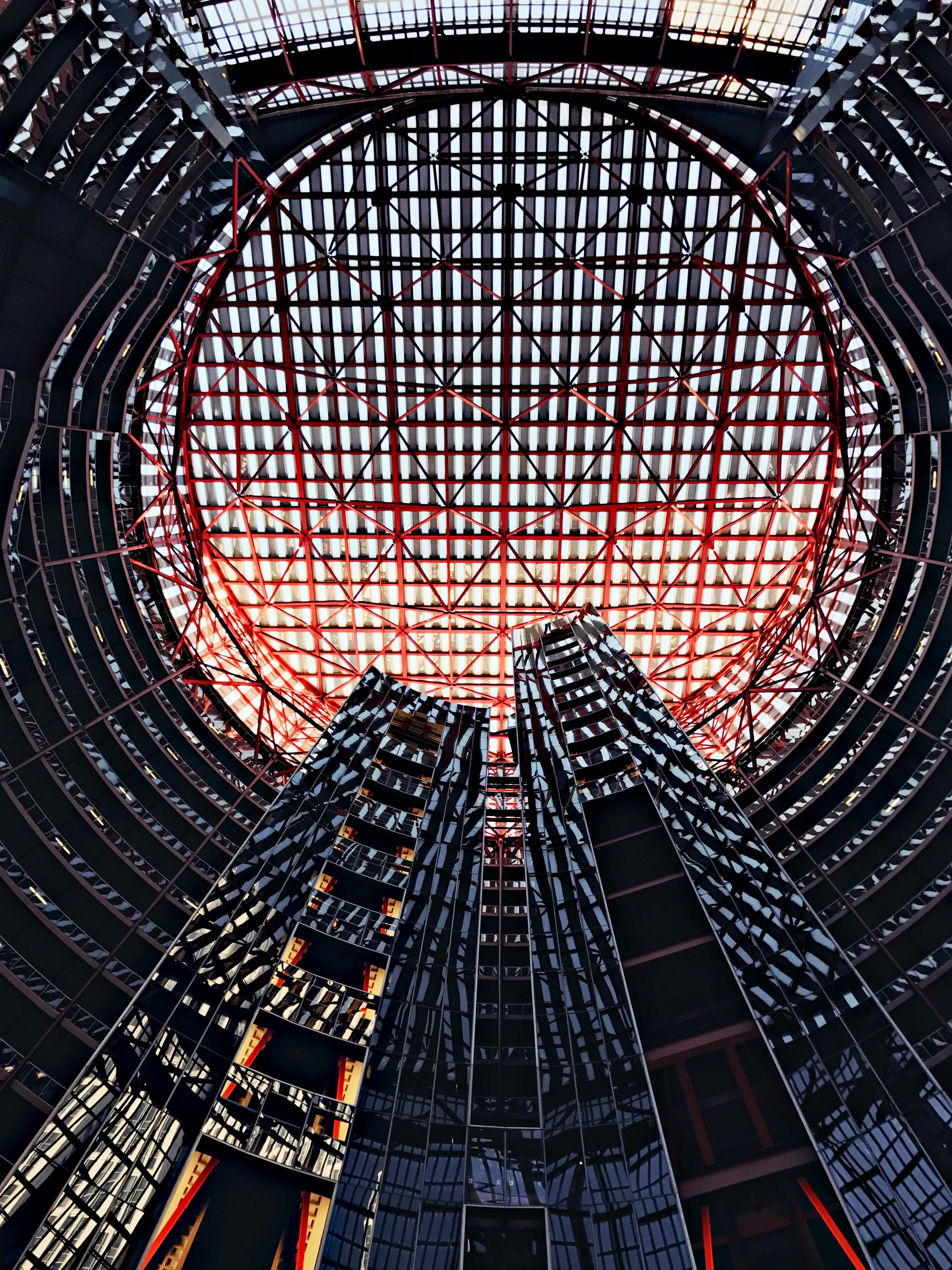 View of the Thompson Center in Chicago, looking up from the ground level.