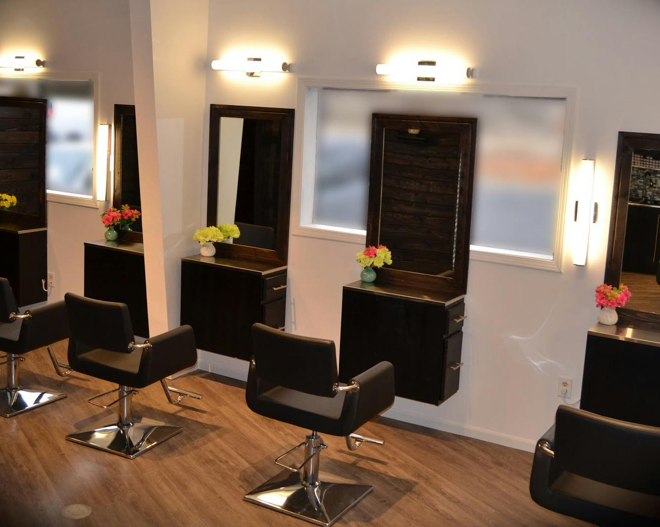 Pearl Hair Salon's styling stations.